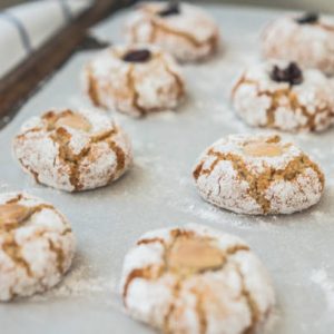 Traditional Amaretti Cookies