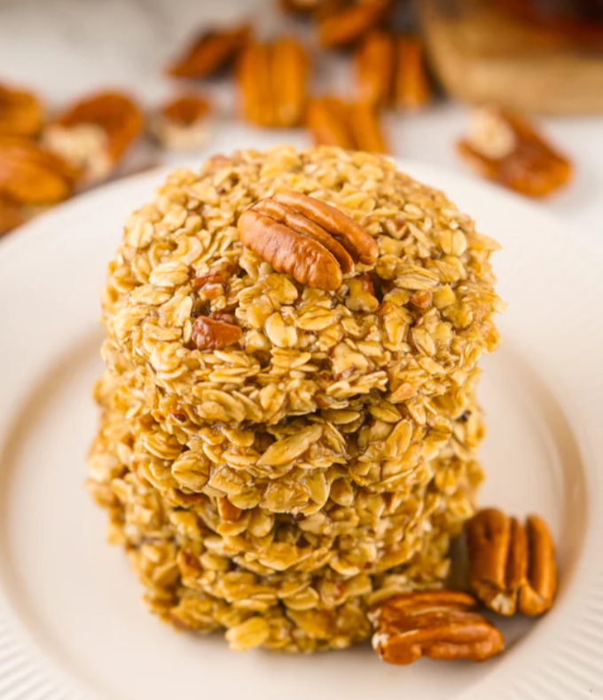 Oatmeal Maple Pecan Cookies